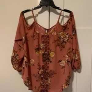 Cold shoulder top